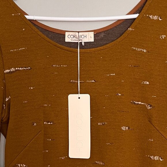 Cokluch LIO Sweater NWT - Picture 3 of 5